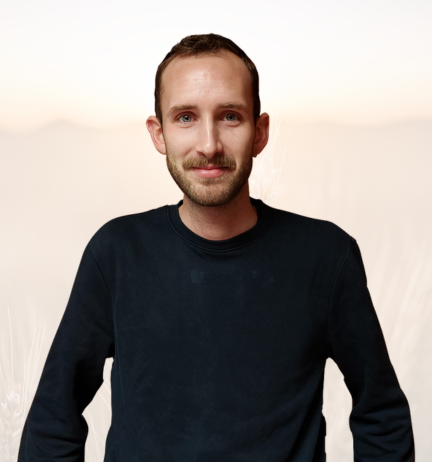 Alexy, Conducteur de tri, Électricien